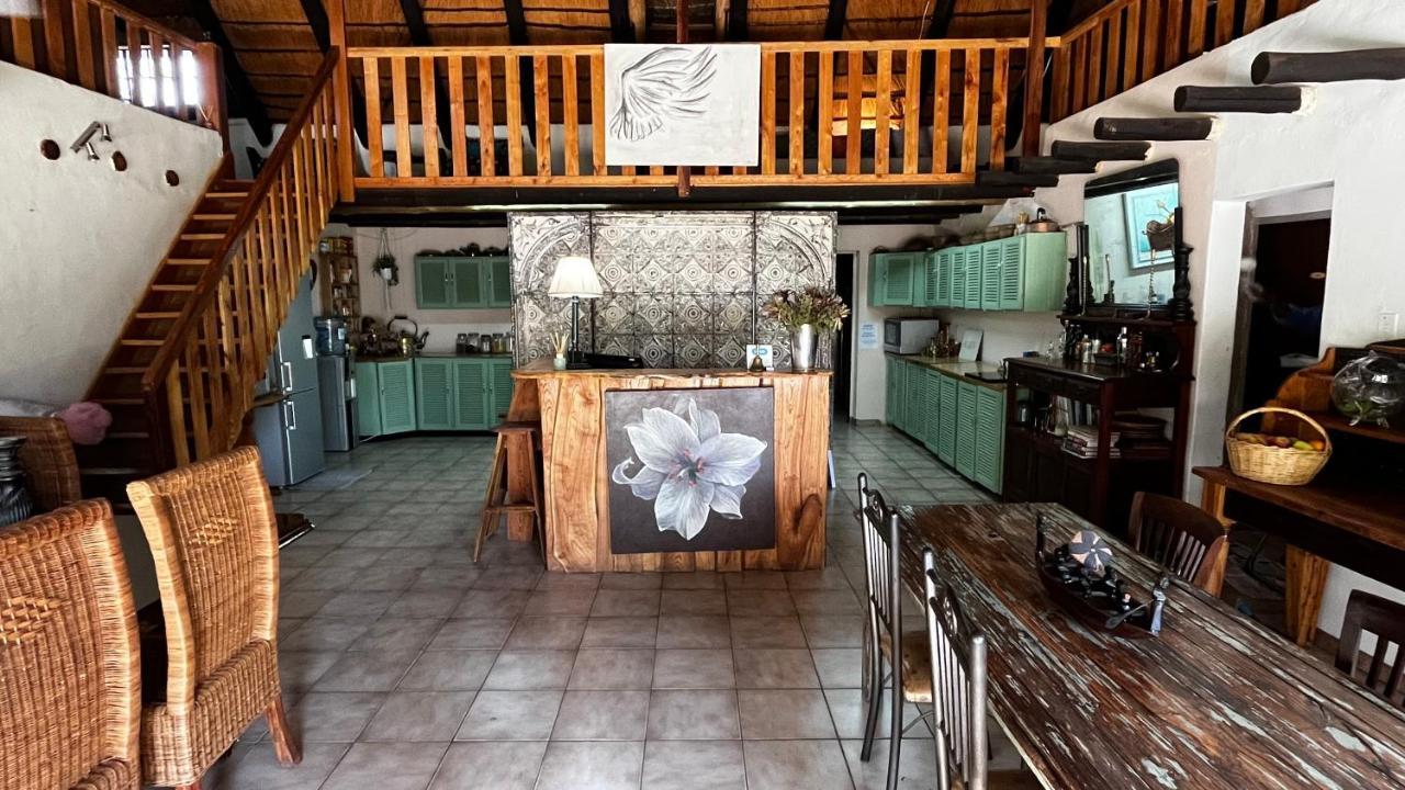 Farm Vibes Guesthouse บริทส์ ภายนอก รูปภาพ